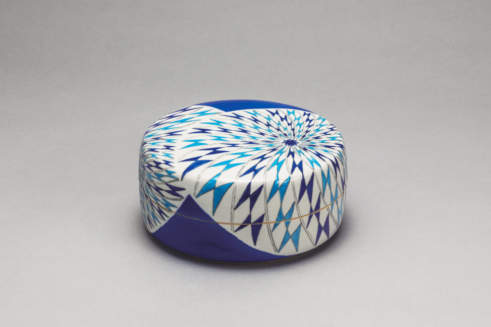 「幾何文陶筥」 2015　20.0×20.0×10.0