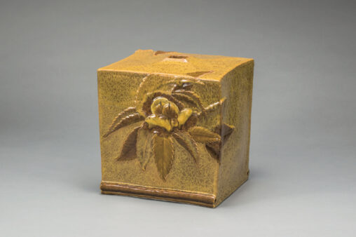 方器「実のり」 2014　31.0×26.0×31.0