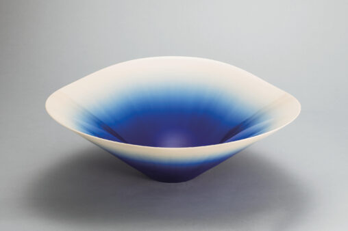 「彩釉鉢」 2018　53.5×54.3×18.0